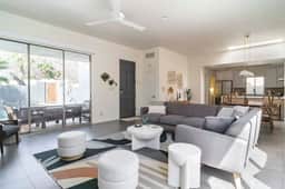 The Hideaway Villa, Modern Pool Home in La Quinta