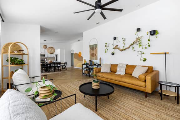 Desert Moon, Pickleball, Game Room, Pet Friendly