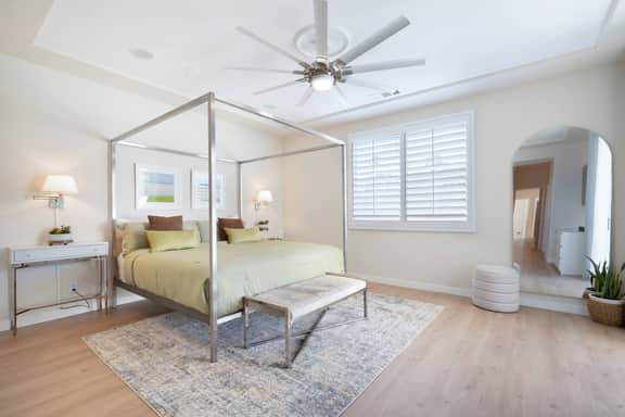 Desert Villa, 4bd with Private Pool/Spa Game Room