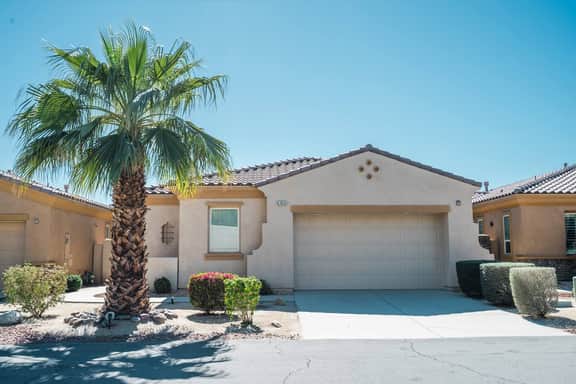 Chimayo Villa, Poolside Mtn Views close to PS